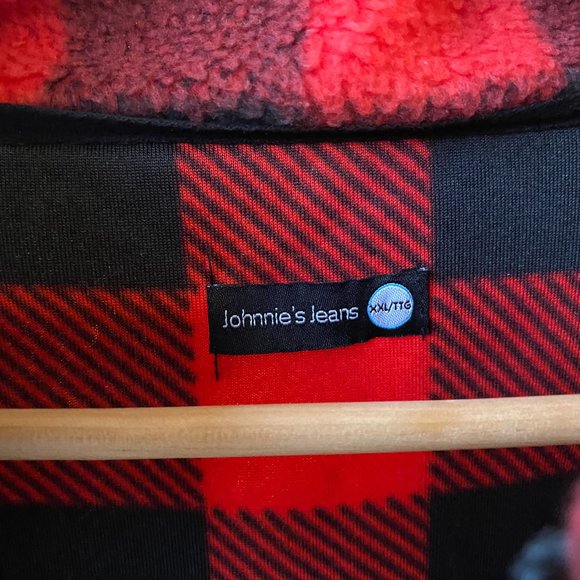 Buffalo Plaid 3/4 zip sweater - Picture 2 of 6